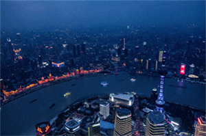 Exploration of Naiwen's Spice Market